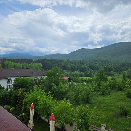 Family Hotel Komhotel Berkovica Kültér fotó